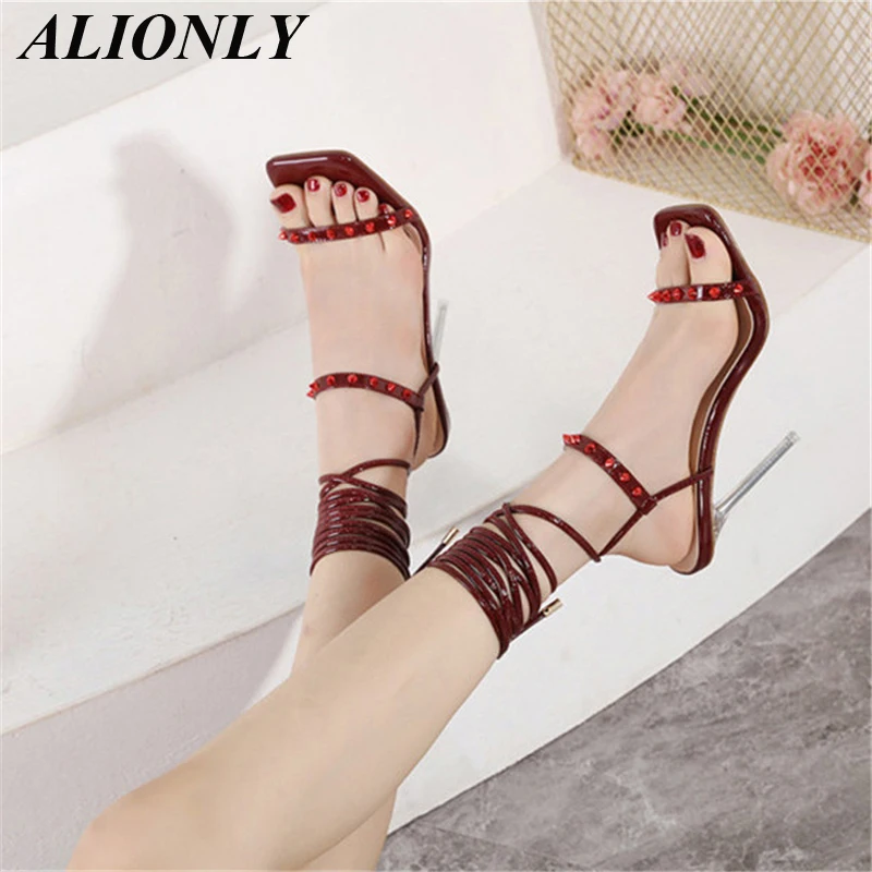 ALIONLY Sexy Rivet Ankle Strappy Party Shoes for Women 2022 Summer High Heels Wedding Shoes Open Toe Shoes Zapatos
ALIONLY Sexy Rivet Ankle Strappy Party Shoes for Women 2022 Summer High Heels Wedding Shoes Open Toe Shoes Zapatos