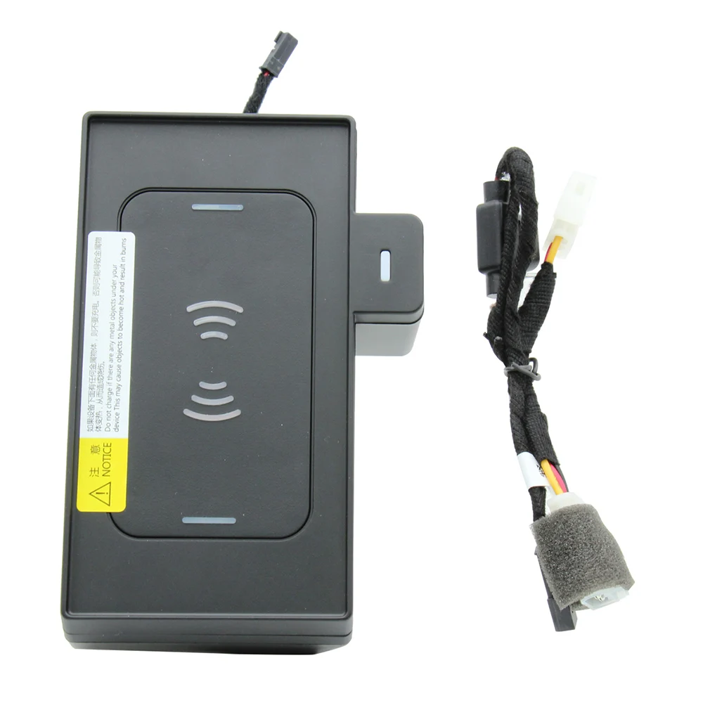 QI Wireless Charger Fast Charging Module On Board Car Charging Adapter Pad for BMW X6 F16 2012 - 2020 Car Accessories
QI Wireless Charger Fast Charging Module On Board Car Charging Adapter Pad for BMW X6 F16 2012 - 2020 Car Accessories