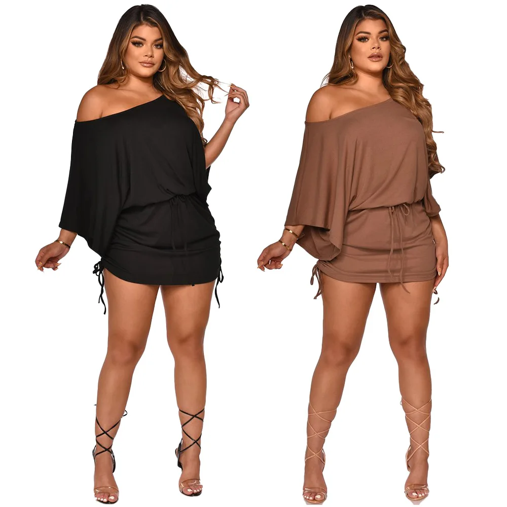 Женское мини-платье с открытыми плечами и рукавом летучая мышь 
Женское мини-платье с открытыми плечами и рукавом летучая мышь