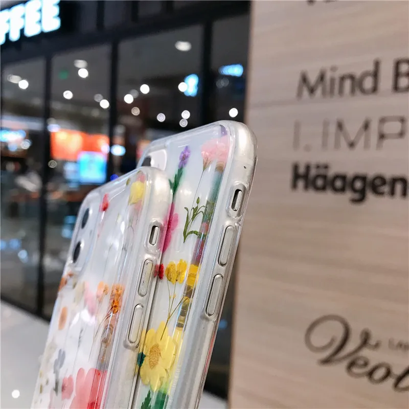 Dried Flower Silver foil Clear Phone Cases For iPhone 12 11 Pro Max mini XSMax XR X 7 8 Plus SE2 Soft Silicone Real floret Cover
Dried Flower Silver foil Clear Phone Cases For iPhone 12 11 Pro Max mini XSMax XR X 7 8 Plus SE2 Soft Silicone Real floret Cover