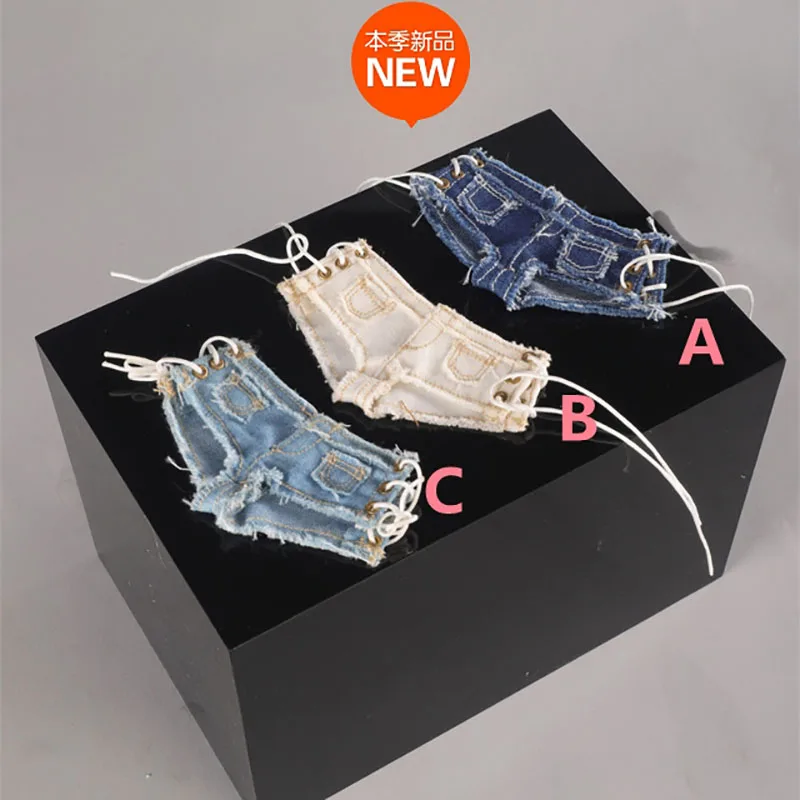 CCTOYS CC024 1/6 Strappy Hot Denim Shorts Female Soldier Pants Model Fit 12 inch Action Figure Body
CCTOYS CC024 1/6 Strappy Hot Denim Shorts Female Soldier Pants Model Fit 12 inch Action Figure Body