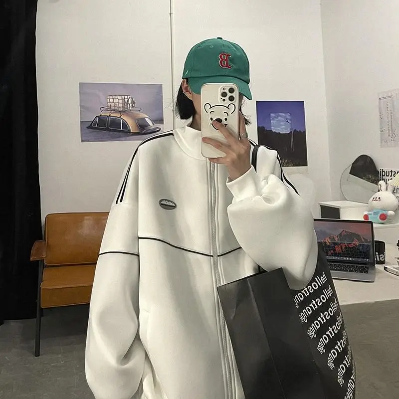 Harajuku sweatshirt couple oversized sweatshirt with zipper autumn winter vintage high street hip-hop velvet thickened hoodie
Harajuku sweatshirt couple oversized sweatshirt with zipper autumn winter vintage high street hip-hop velvet thickened hoodie
