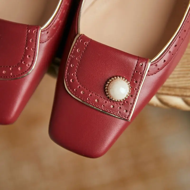 ALLBITEFO thick heel genuine leather high heels sheepskin insole street fashion leisure women heels shoes simple basic shoes
ALLBITEFO thick heel genuine leather high heels sheepskin insole street fashion leisure women heels shoes simple basic shoes