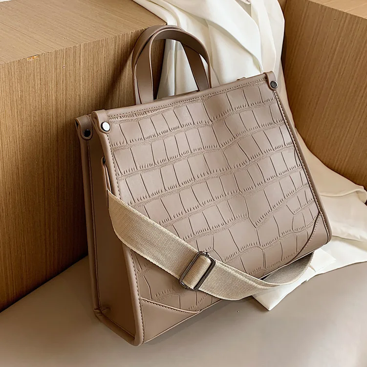 Stone Pattern Pu Leather Women's Bag Tote Large Capacity Wide Strap Female Shoulder Crossbody Bags New Brand Designer Handbag
Stone Pattern Pu Leather Women's Bag Tote Large Capacity Wide Strap Female Shoulder Crossbody Bags New Brand Designer Handbag