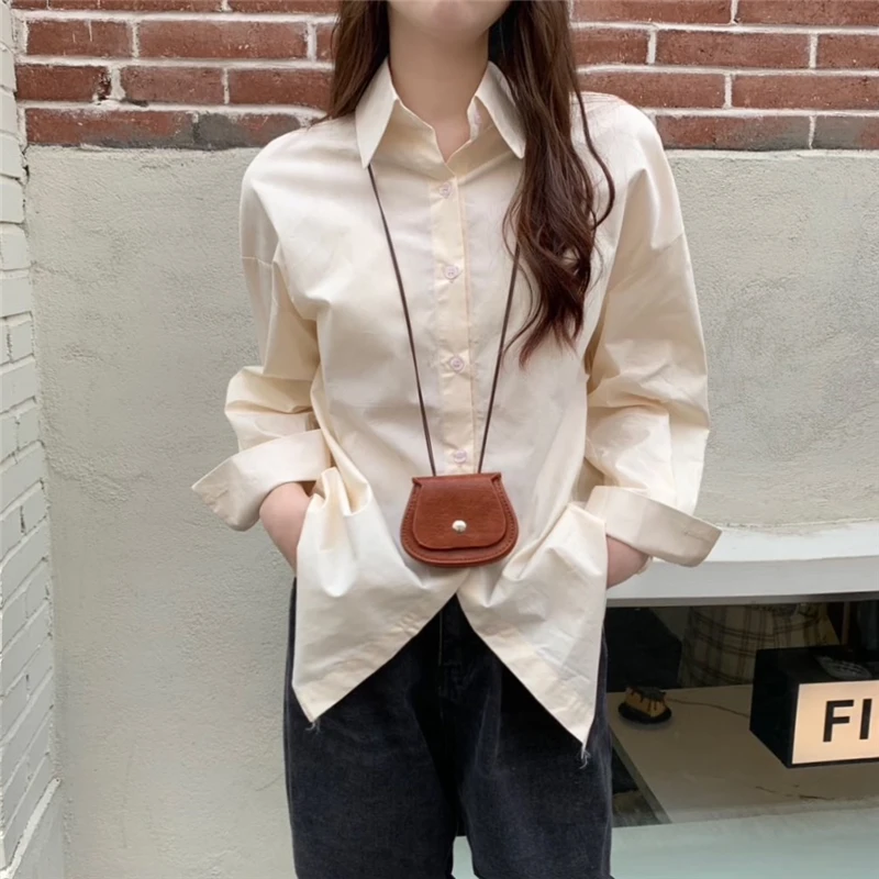 PLAMTEE 2022 New Autumn Women Long-Sleeved Shirts Single-Breasted Basic Minimalist All-Match Casual Fashion Loose Hot Top 
PLAMTEE 2022 New Autumn Women Long-Sleeved Shirts Single-Breasted Basic Minimalist All-Match Casual Fashion Loose Hot Top