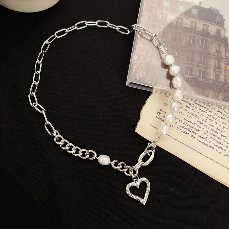 Fresh water pearl love necklace female INS sweet cool European and American minority design new tide advanced sense collarbone c
Fresh water pearl love necklace female INS sweet cool European and American minority design new tide advanced sense collarbone c