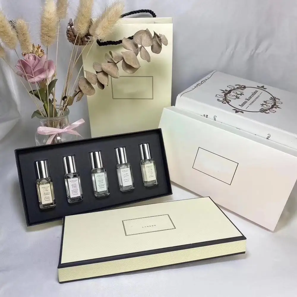 High quality 5pcs*9ml set English Pear & Freesia Cologne Spray Blackberry Orange Wild Cologne Spray Box Set New Sealed
High quality 5pcs*9ml set English Pear & Freesia Cologne Spray Blackberry Orange Wild Cologne Spray Box Set New Sealed