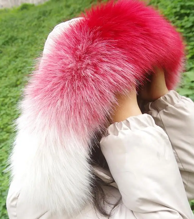 Autumn winter women's faux Raccoon fox fur collar gradient color faux collar muffler scarf hooded fur collar cap fur scarf R2556
Autumn winter women's faux Raccoon fox fur collar gradient color faux collar muffler scarf hooded fur collar cap fur scarf R2556