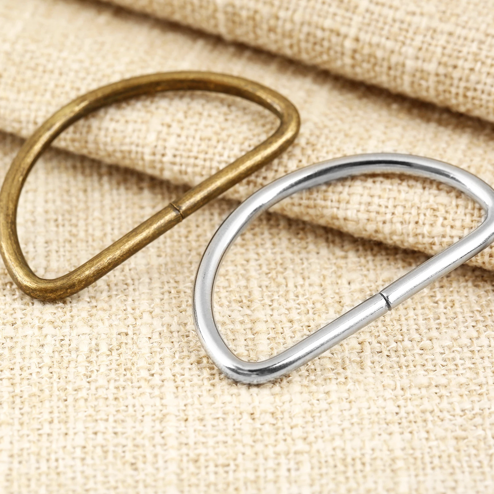 Vintage Silver Metal D Ring Buckles Garment Clothes Needlework Luggage Sewing Handmade Diy Bag Purse Manual Buttons 20PCS
Vintage Silver Metal D Ring Buckles Garment Clothes Needlework Luggage Sewing Handmade Diy Bag Purse Manual Buttons 20PCS