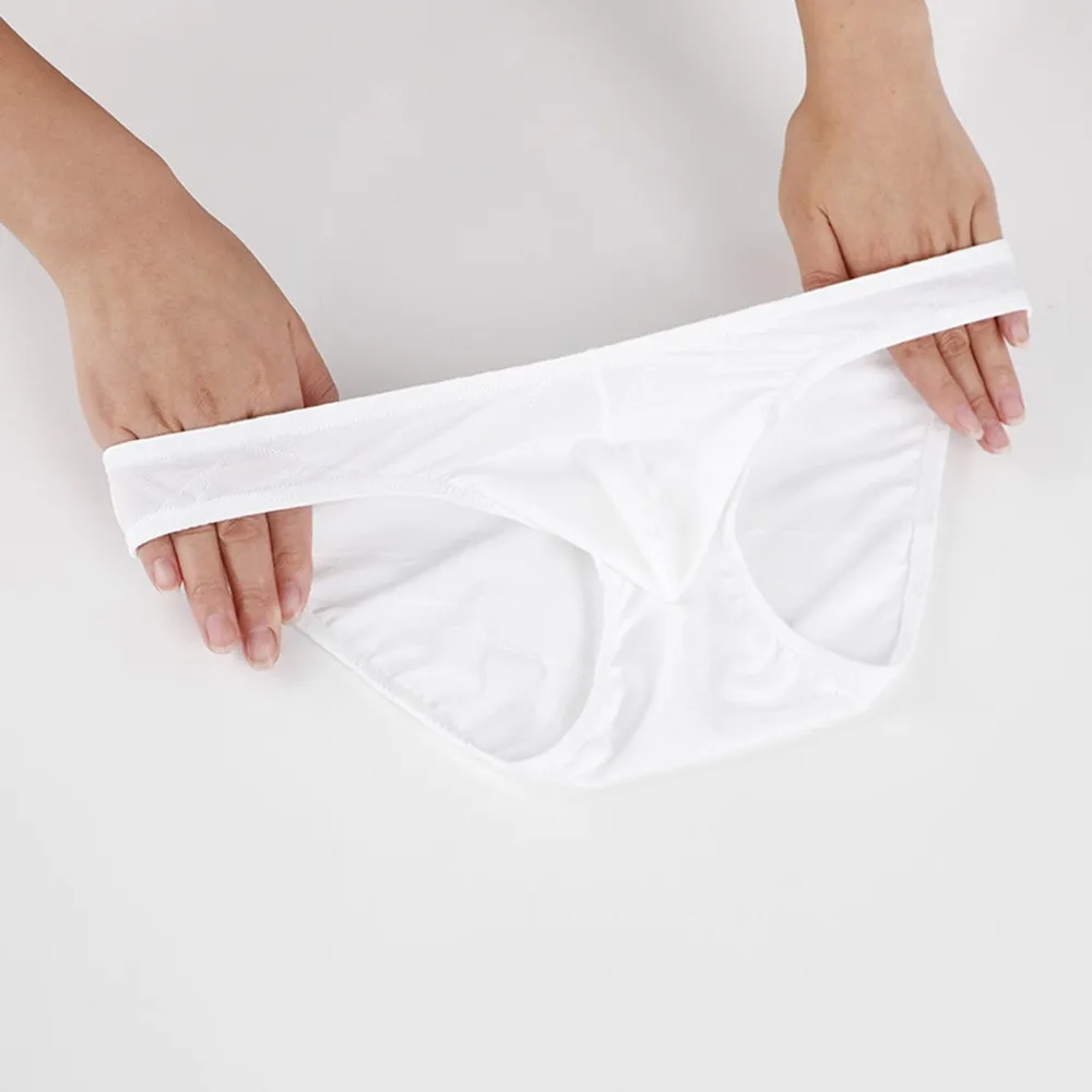 Mens Sexy Briefs U Convex Pouch Underwear Mans Breathable Bikini Swiming Trunks Male Solid Panties Man Low-rise Underpants
Mens Sexy Briefs U Convex Pouch Underwear Mans Breathable Bikini Swiming Trunks Male Solid Panties Man Low-rise Underpants