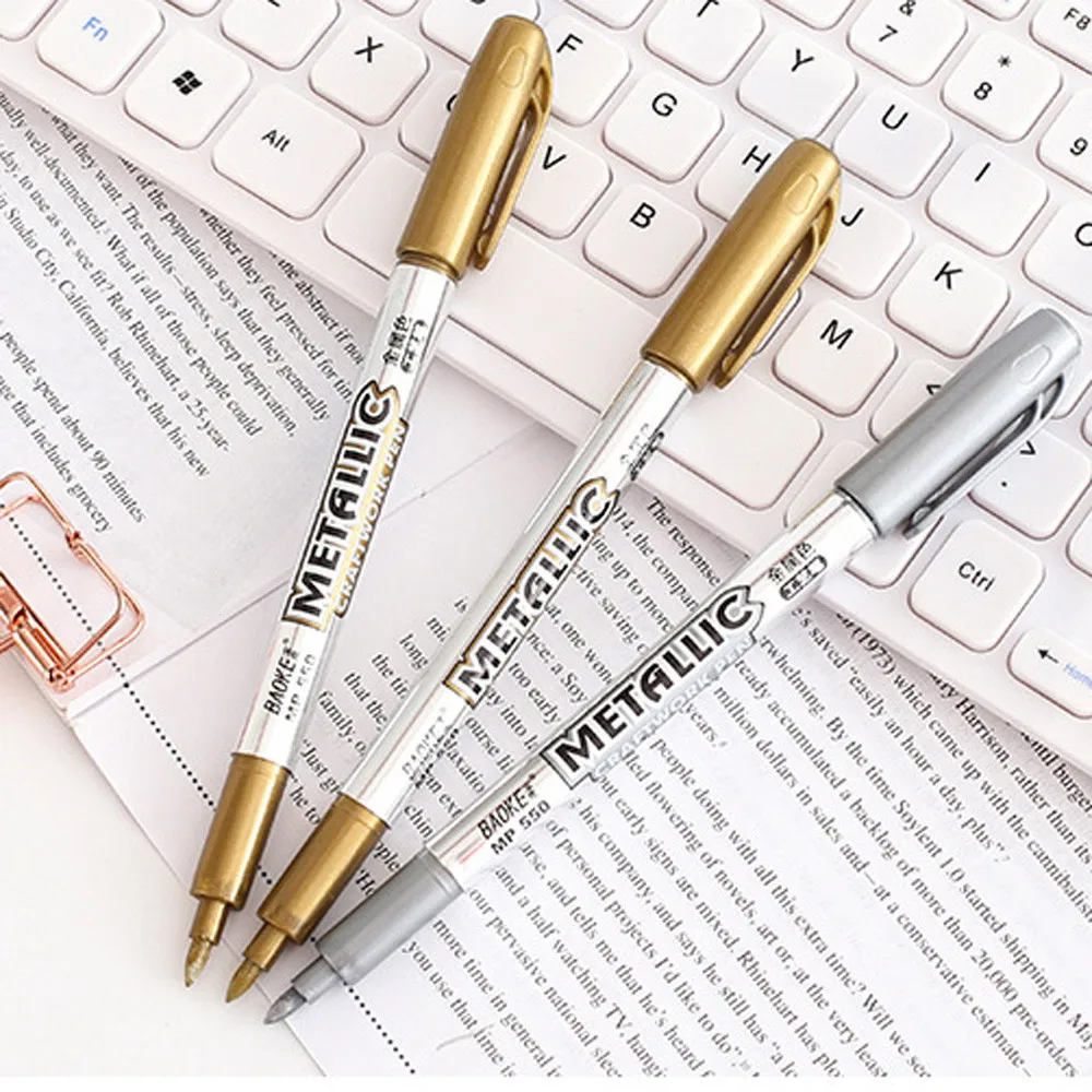 1pcs Metallic Marker Pens Gold Silver Metallic Permanent Markers For DIY Scrapbook School Office Writing Tool
1pcs Metallic Marker Pens Gold Silver Metallic Permanent Markers For DIY Scrapbook School Office Writing Tool
