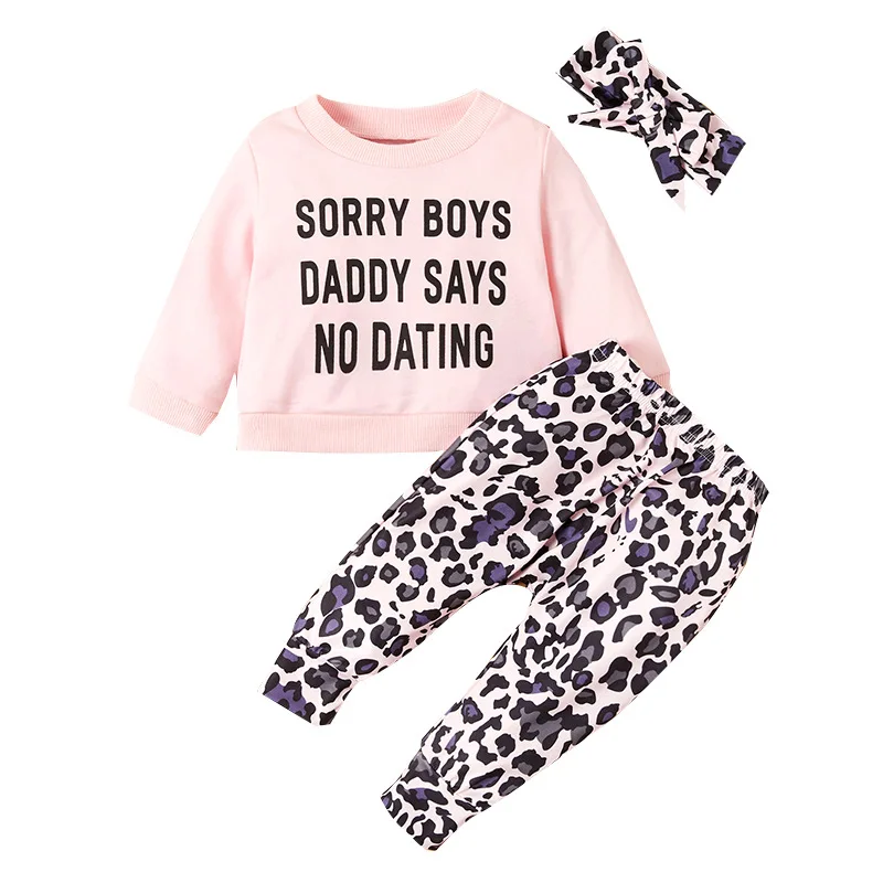 Long-sleeved Pink Girl's Three-piece Suit, Letter Sweater, Leopard Print Trousers Baby
Long-sleeved Pink Girl's Three-piece Suit, Letter Sweater, Leopard Print Trousers Baby