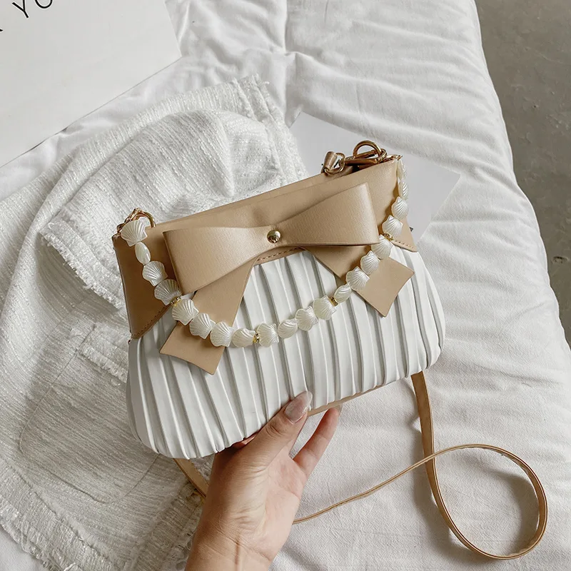 Ladies Mini Handbag crossbody shoulder bag pearl handbag fold dinner bag Cellphone Wallet Purse PU Leather Bag with Chain
Ladies Mini Handbag crossbody shoulder bag pearl handbag fold dinner bag Cellphone Wallet Purse PU Leather Bag with Chain