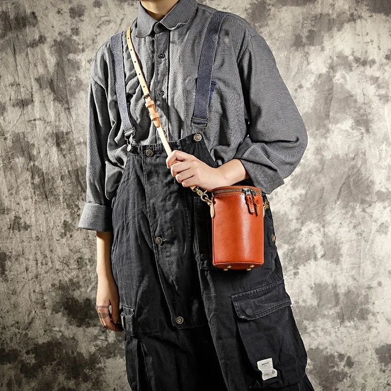 Quality Leisure Solid Zipper Crossbody Bags Female Genuine Leather Handbags Retro Small Bucket Bag Fashion Women Shoulder Bag 
Quality Leisure Solid Zipper Crossbody Bags Female Genuine Leather Handbags Retro Small Bucket Bag Fashion Women Shoulder Bag