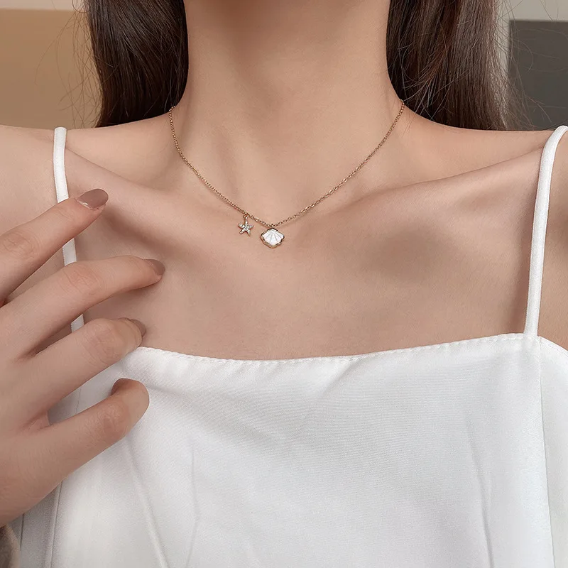 New fashion starfish shell necklace titanium steel light luxury style design sense collarbone chain
New fashion starfish shell necklace titanium steel light luxury style design sense collarbone chain