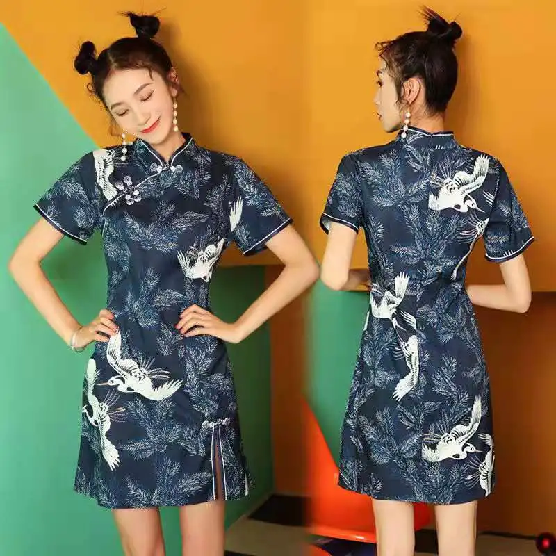 Japanese Harajuku Style Retro Slim Cheongsam Women Chinese Traditional Crane Print Qipao Club Sexy Bodycon Party Wedding Dress
Japanese Harajuku Style Retro Slim Cheongsam Women Chinese Traditional Crane Print Qipao Club Sexy Bodycon Party Wedding Dress