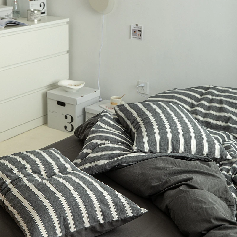 Nordic Washed 100%Egyptian Cotton Classic Plaid Bedding Set Home Linens Duvet Cover Pillowcase Flat Fitted Bed Linen Sheet Cover
Nordic Washed 100%Egyptian Cotton Classic Plaid Bedding Set Home Linens Duvet Cover Pillowcase Flat Fitted Bed Linen Sheet Cover