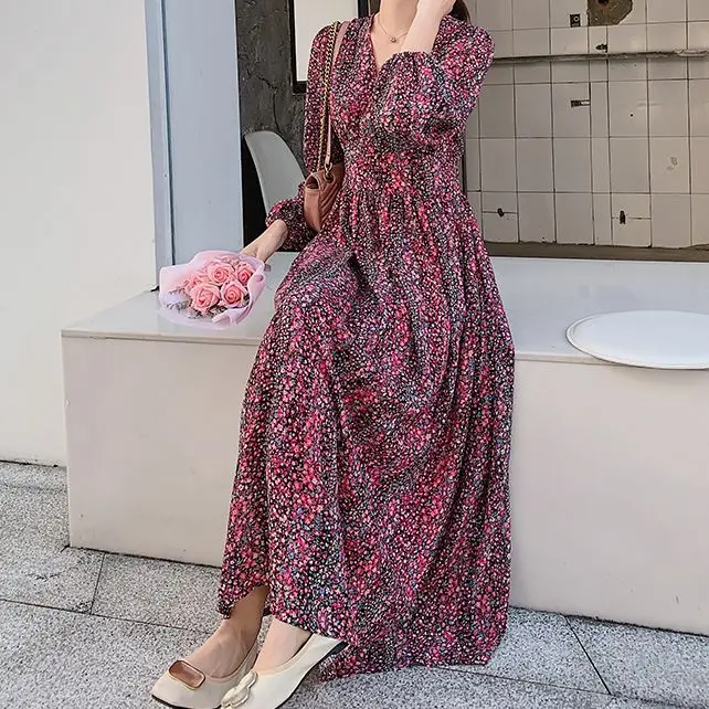 New Women'S Dress Retro Floral Large Skirt Over The Knee Skirt Elegant V-Neck Long-Sleeved Dress 2021 Spring And Summer New
New Women'S Dress Retro Floral Large Skirt Over The Knee Skirt Elegant V-Neck Long-Sleeved Dress 2021 Spring And Summer New
