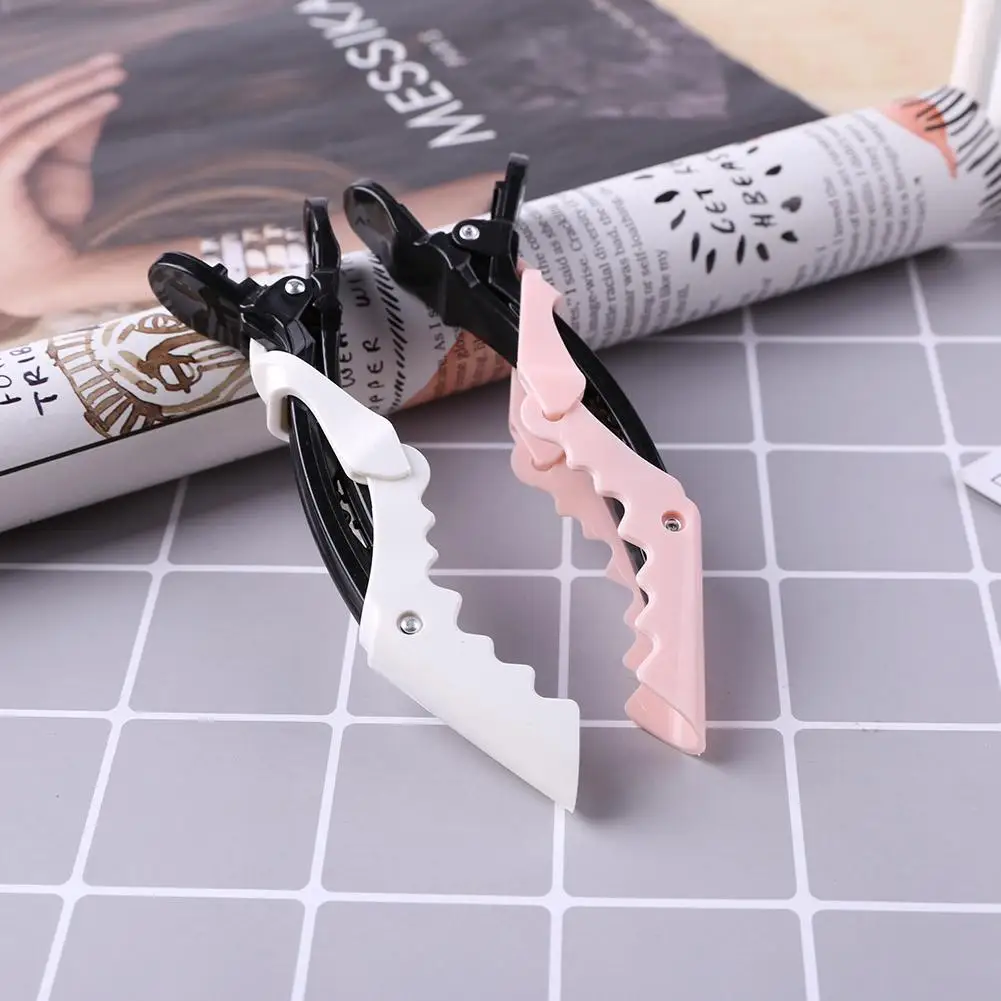 5pcs Pro Hair Sectioning Clip Fixed Practical Barrette Hairdressing Styling Crocodile Grip Clamp Hierarchical Modeling Tool
5pcs Pro Hair Sectioning Clip Fixed Practical Barrette Hairdressing Styling Crocodile Grip Clamp Hierarchical Modeling Tool