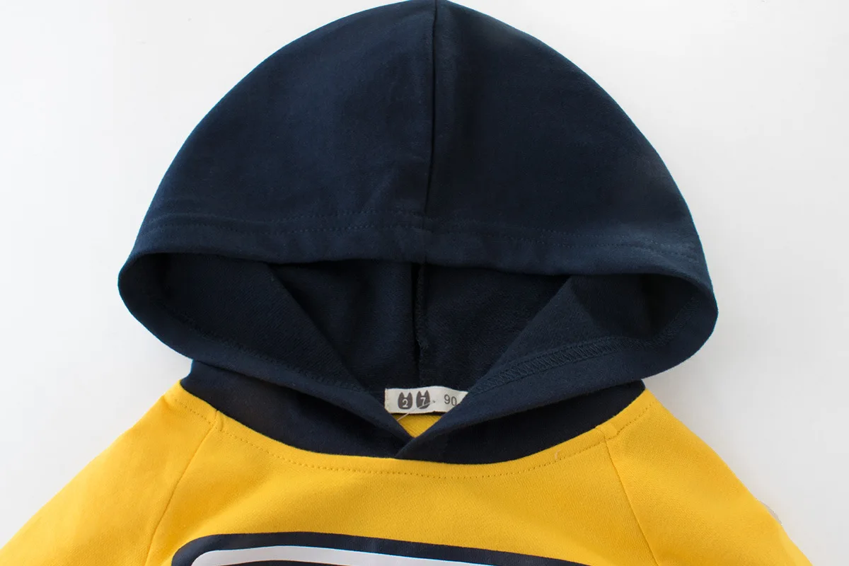 Children's suit 2020 Autumn wear trend boy's and girls' sports casual fashion hoodie two-piece set
Children's suit 2020 Autumn wear trend boy's and girls' sports casual fashion hoodie two-piece set