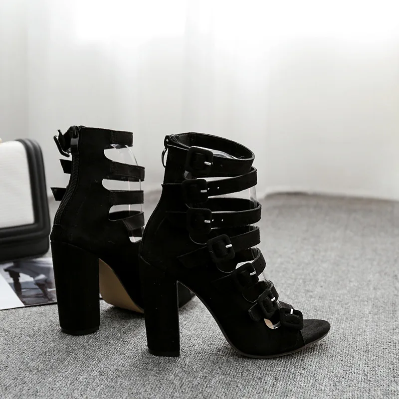 Wind thick heel multi strap belt buckle thick heel Street nightclub fish mouth high heel sandals
Wind thick heel multi strap belt buckle thick heel Street nightclub fish mouth high heel sandals