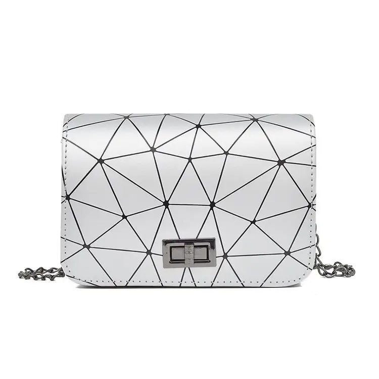 New fashion rhomboid one-shoulder slanting span small bag Korean edition fashion chain bag
New fashion rhomboid one-shoulder slanting span small bag Korean edition fashion chain bag