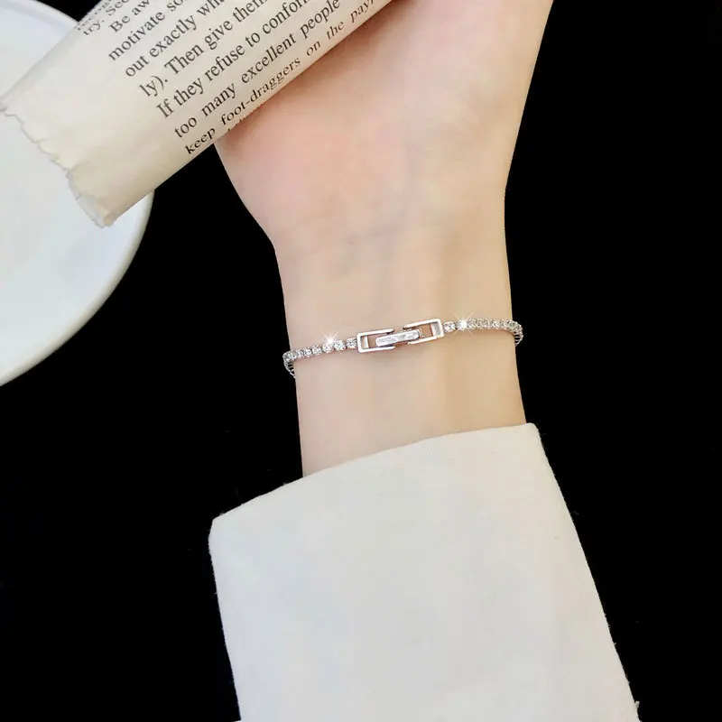 Real 925 Sterling Silver Bracelets For Women Cubic Zirconia Chain Fashion Fine Jewelry Light Luxury Femme Bracelets & Bangles
Real 925 Sterling Silver Bracelets For Women Cubic Zirconia Chain Fashion Fine Jewelry Light Luxury Femme Bracelets & Bangles