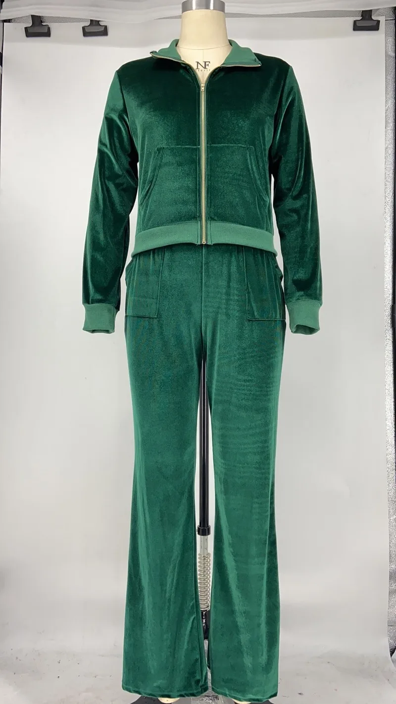 Casual Solid Velvet Tracksuit Women 2021 Jogging Femme Sportswear Zipper Pocket Hooded Top + Wide Leg Pants Two Piece Set Outfit
Casual Solid Velvet Tracksuit Women 2021 Jogging Femme Sportswear Zipper Pocket Hooded Top + Wide Leg Pants Two Piece Set Outfit