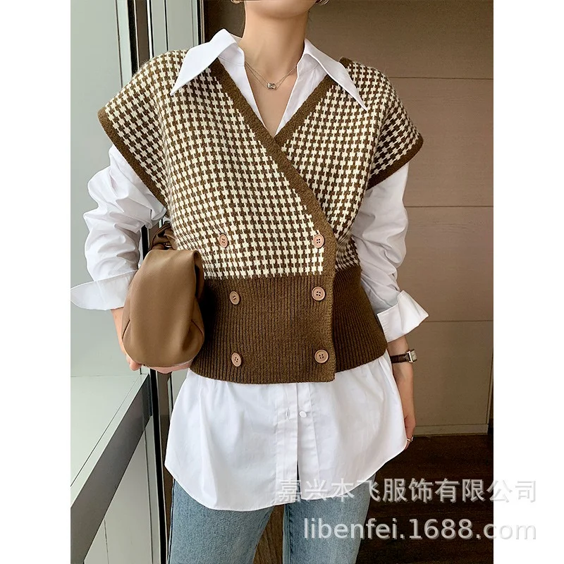 Sweater Vest Women Korean Style Plaid Knitted V-Neck Sleeveless K Female Vintage Fashion Clothes Elegant Chic Waistcoat L280
Sweater Vest Women Korean Style Plaid Knitted V-Neck Sleeveless K Female Vintage Fashion Clothes Elegant Chic Waistcoat L280