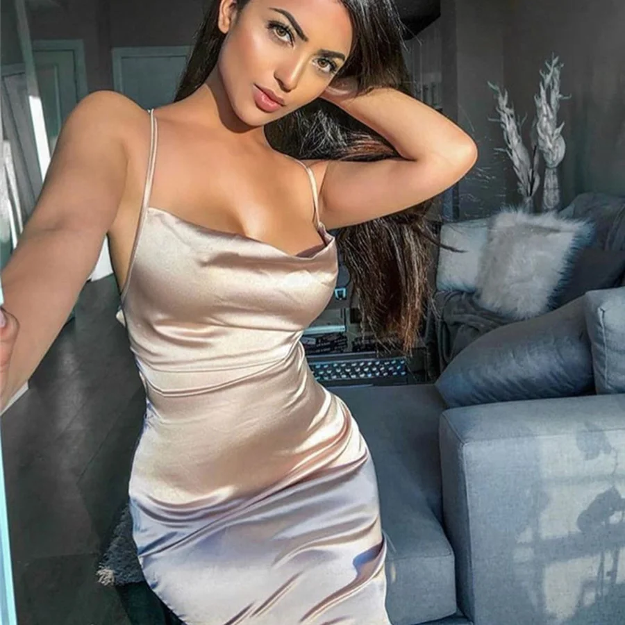 maxi dress elegant women 2021 fashion sexy open back bandage satin dress summer clothes for women's
maxi dress elegant women 2021 fashion sexy open back bandage satin dress summer clothes for women's