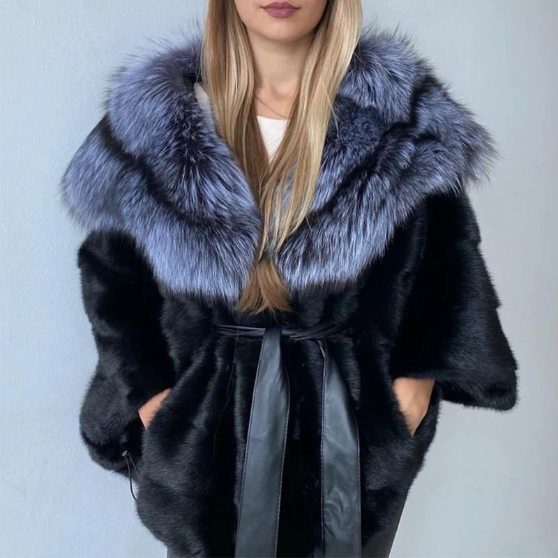 Black Natural Mink Fur Coats Woman Winter Fashion Silver Fox Fur Hooded Genuine Mink Fur Jacket Medium Length Batwing Sleeve
Black Natural Mink Fur Coats Woman Winter Fashion Silver Fox Fur Hooded Genuine Mink Fur Jacket Medium Length Batwing Sleeve