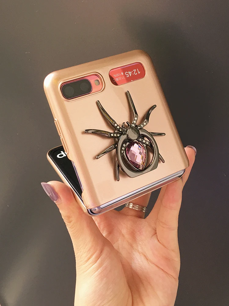 South Korea FOR SamSung zflip chain all inclusive mobile phone shell folding screen f7070 diagonal bracket 5g shell women's rope
South Korea FOR SamSung zflip chain all inclusive mobile phone shell folding screen f7070 diagonal bracket 5g shell women's rope