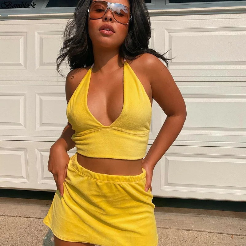 Bomblook 2021 Solid Halter Deep V-neck Backless Sleeveless Lace up Tops High Waist Skirt 2Piece Suits Summer Women Beach Outfits
Bomblook 2021 Solid Halter Deep V-neck Backless Sleeveless Lace up Tops High Waist Skirt 2Piece Suits Summer Women Beach Outfits