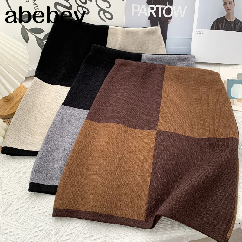 Fashion versatile knitted Skirt color matching Plaid printed high waist short A-line wrap Skirt 2021 New Autumn Winter Women
Fashion versatile knitted Skirt color matching Plaid printed high waist short A-line wrap Skirt 2021 New Autumn Winter Women