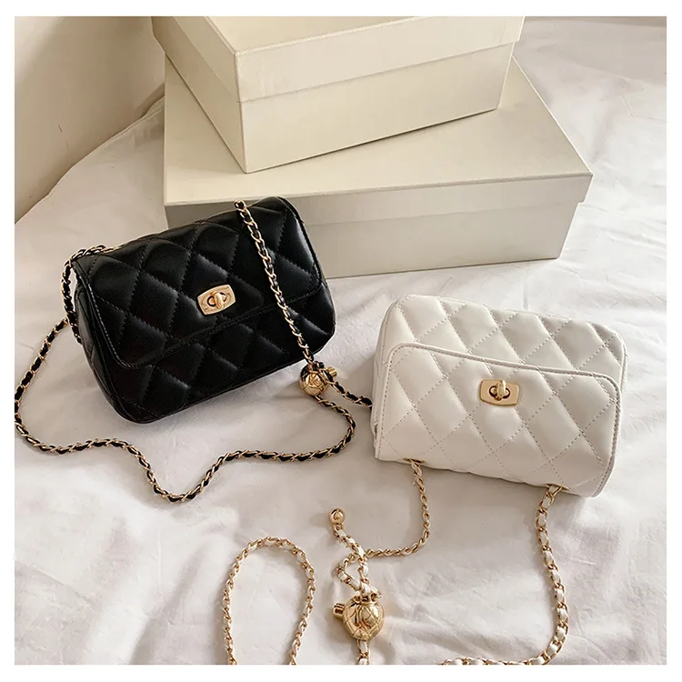 Simple texture Lingge chain bag female 2020 new Korean casual simple shoulder cross-body bag versatile small square bag
Simple texture Lingge chain bag female 2020 new Korean casual simple shoulder cross-body bag versatile small square bag