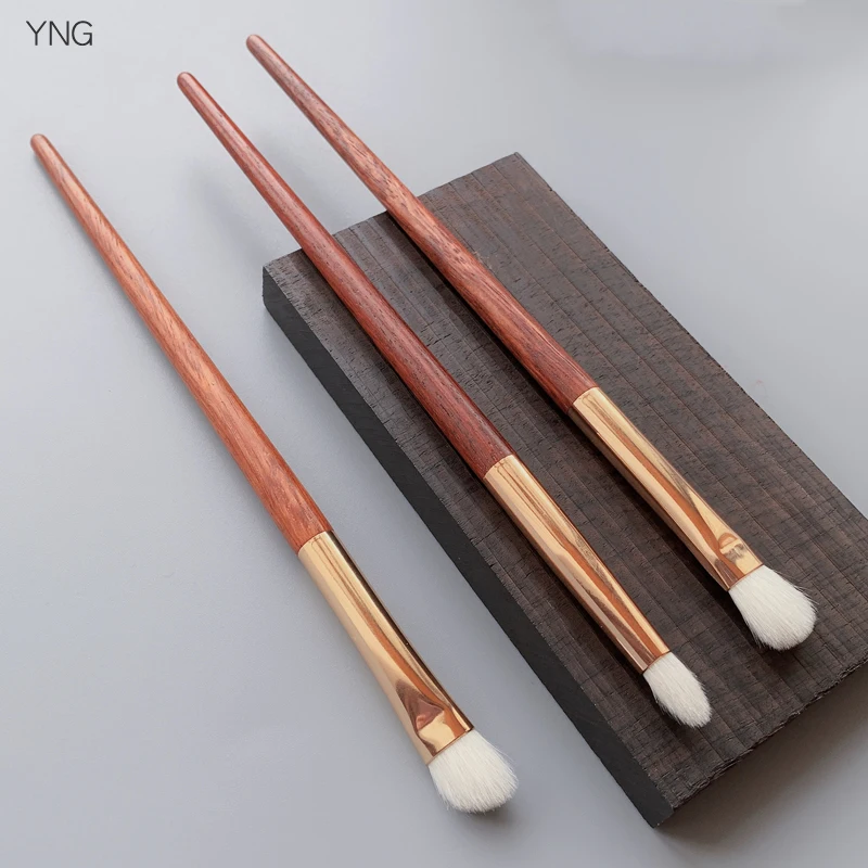 3 Pcs High End Animal Hair Eye Shadow Brush White Goat Hair Makeup Brush Set Hand Made Bevel Brush Detail Brush Beauty Tools
3 Pcs High End Animal Hair Eye Shadow Brush White Goat Hair Makeup Brush Set Hand Made Bevel Brush Detail Brush Beauty Tools