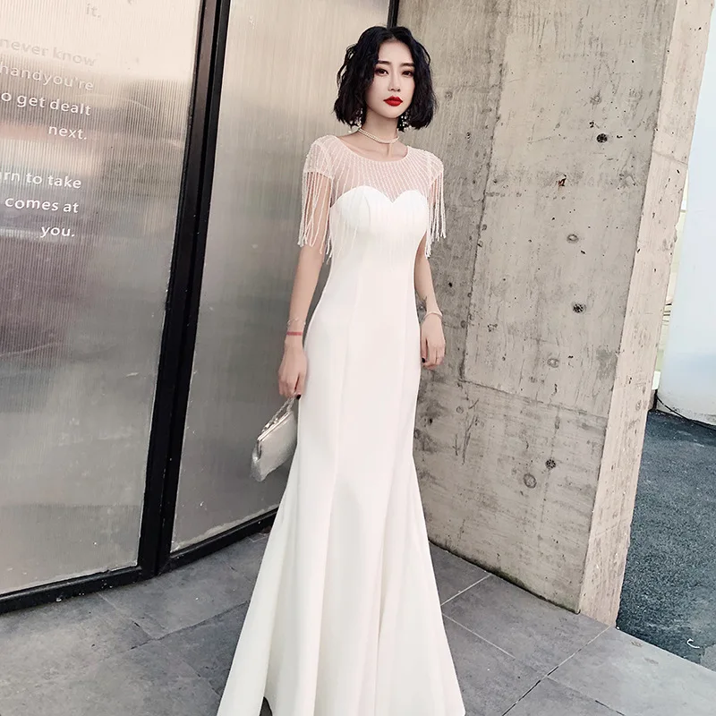 Hand-beaded Chinese Oriental Full Length Wedding Women Sexy Cheongsam Evening Dress Elegant Princess Dresses Modern Qipao
Hand-beaded Chinese Oriental Full Length Wedding Women Sexy Cheongsam Evening Dress Elegant Princess Dresses Modern Qipao