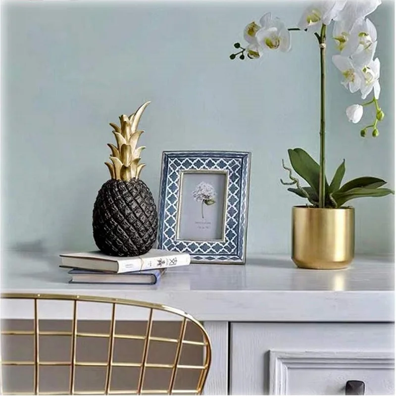 Nordic Pineapple Crafts Desktop Ornament Creative Fruit Shape Living Room Decor Golden Wedding Gift Home Decoration Accessories
Nordic Pineapple Crafts Desktop Ornament Creative Fruit Shape Living Room Decor Golden Wedding Gift Home Decoration Accessories