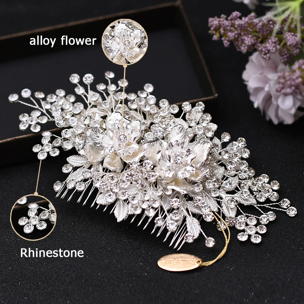 TOPQUEEN HP352 Alloy Flower Bridal Headpieces for Women Luxury Shiny Rhinestone Bridal Comb Vintage Bridal Tiara for Women
TOPQUEEN HP352 Alloy Flower Bridal Headpieces for Women Luxury Shiny Rhinestone Bridal Comb Vintage Bridal Tiara for Women