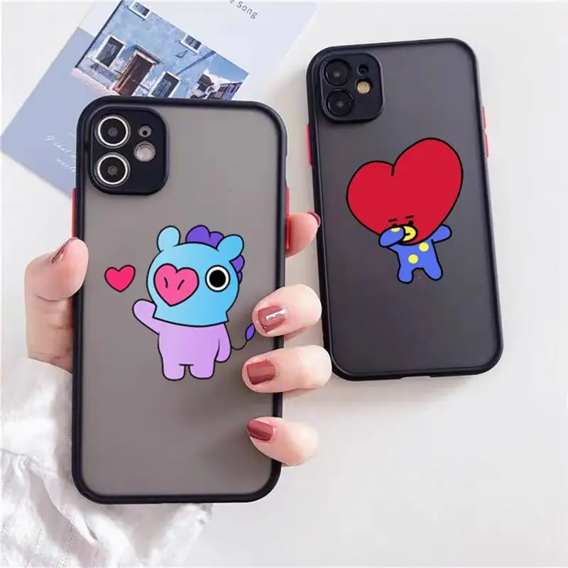 Luxury Cartoons BT21 Phone Case For iphone 13 12 11 xr xs x 7 8 pro max Light black Soft TPU Silicone Clear Case Cover
Luxury Cartoons BT21 Phone Case For iphone 13 12 11 xr xs x 7 8 pro max Light black Soft TPU Silicone Clear Case Cover