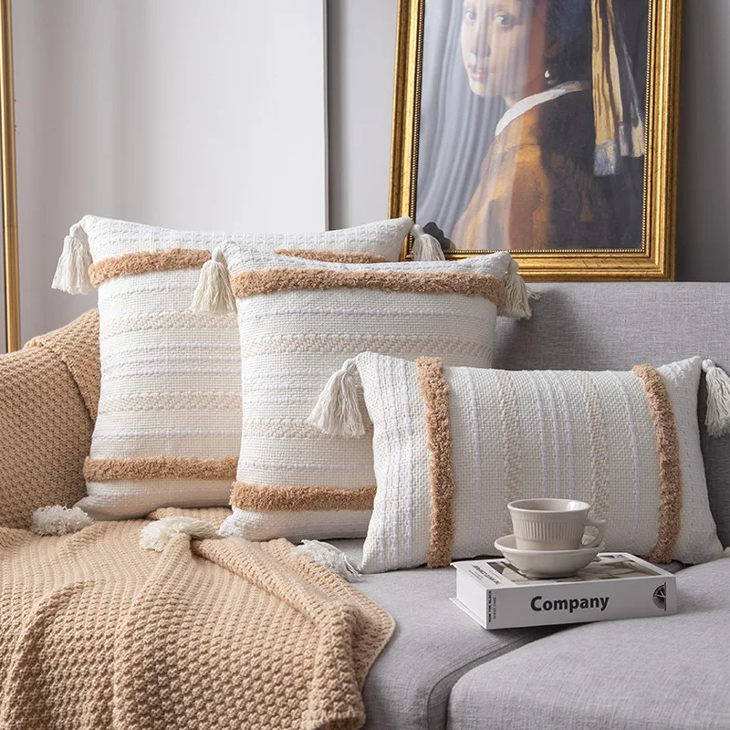 Moroccan Style Tufted Tassel Pillowcase Home Decoration Cotton Yarn Pendant Pillowcase Outdoor Cushions 
Moroccan Style Tufted Tassel Pillowcase Home Decoration Cotton Yarn Pendant Pillowcase Outdoor Cushions