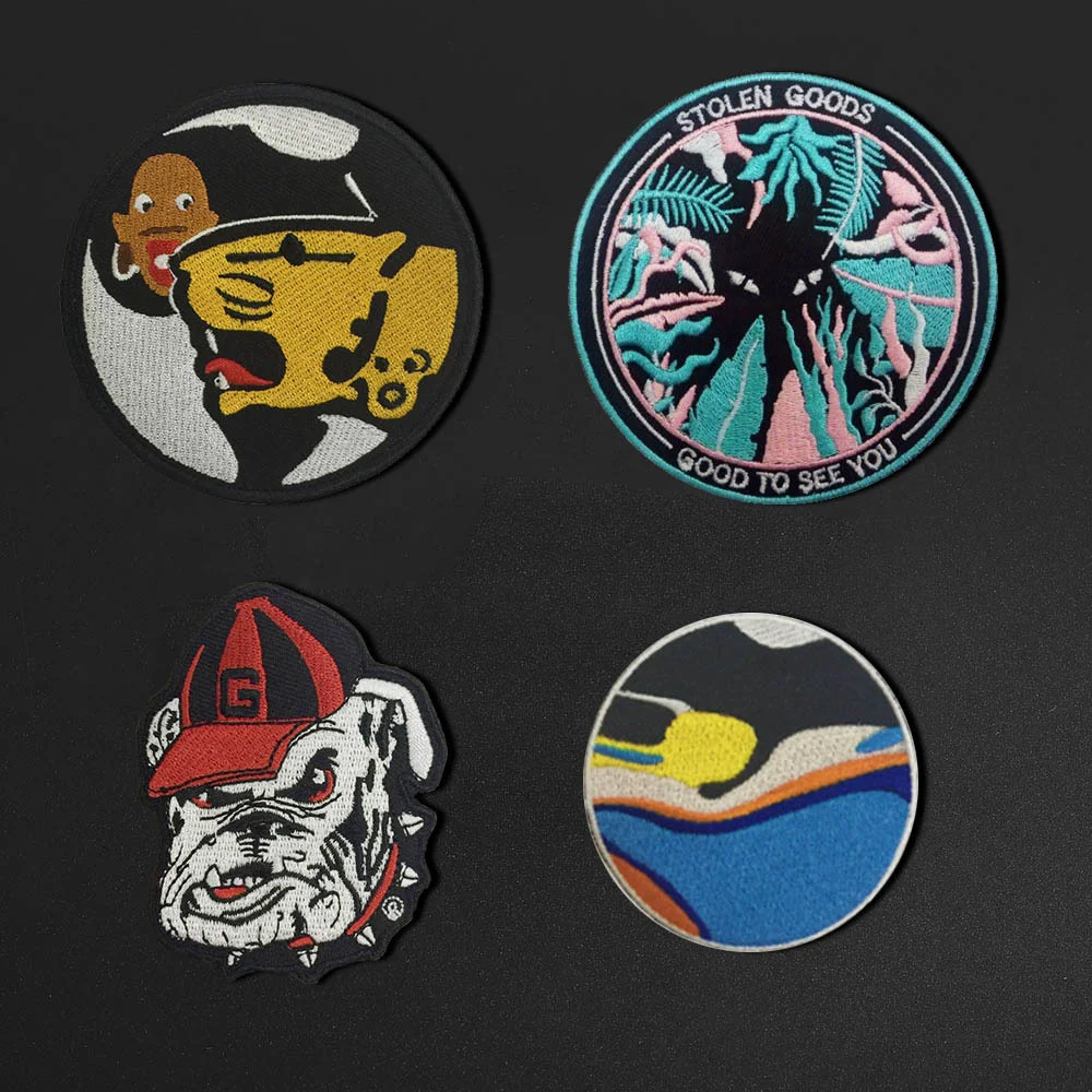 Fashionable Round Animal Bulldog Embroidered Patch Iron On T-shirt Down Jacket DIY Decoration Blocking Hole Applique
Fashionable Round Animal Bulldog Embroidered Patch Iron On T-shirt Down Jacket DIY Decoration Blocking Hole Applique