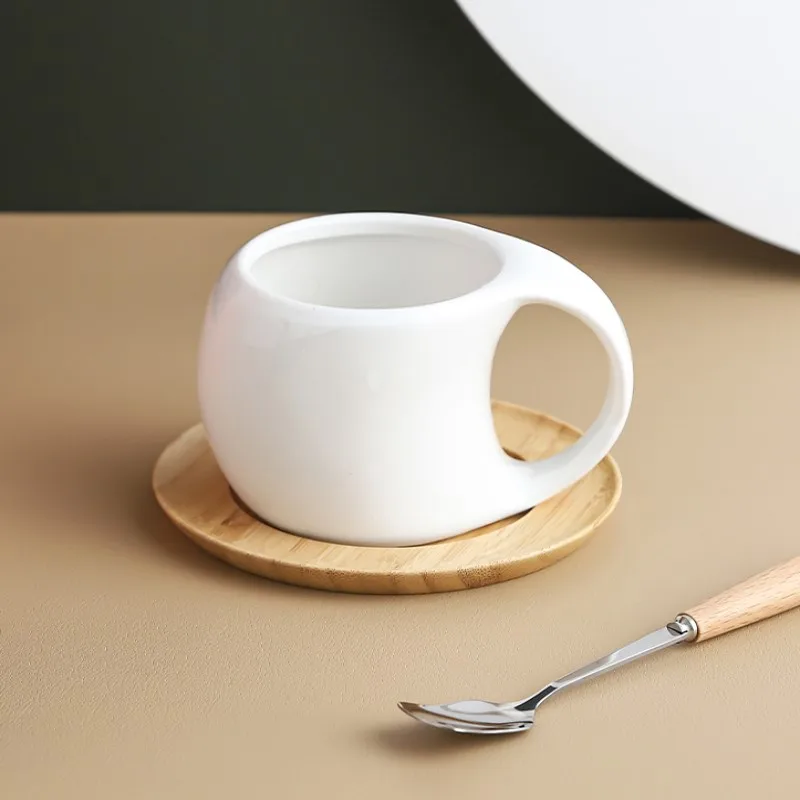 European luxury coffee cup dish mug with spoon set family simple tea milk water coffee fruit juice cup restaurant gift
European luxury coffee cup dish mug with spoon set family simple tea milk water coffee fruit juice cup restaurant gift
