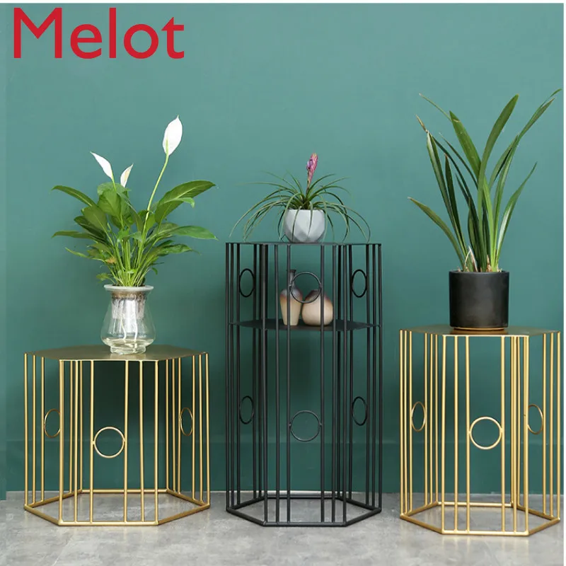 European-Style Simple Luxury Living Room Wrought Iron Small Tea Table Modern Home Creative Fashion Metal Side Table Home Decor
European-Style Simple Luxury Living Room Wrought Iron Small Tea Table Modern Home Creative Fashion Metal Side Table Home Decor