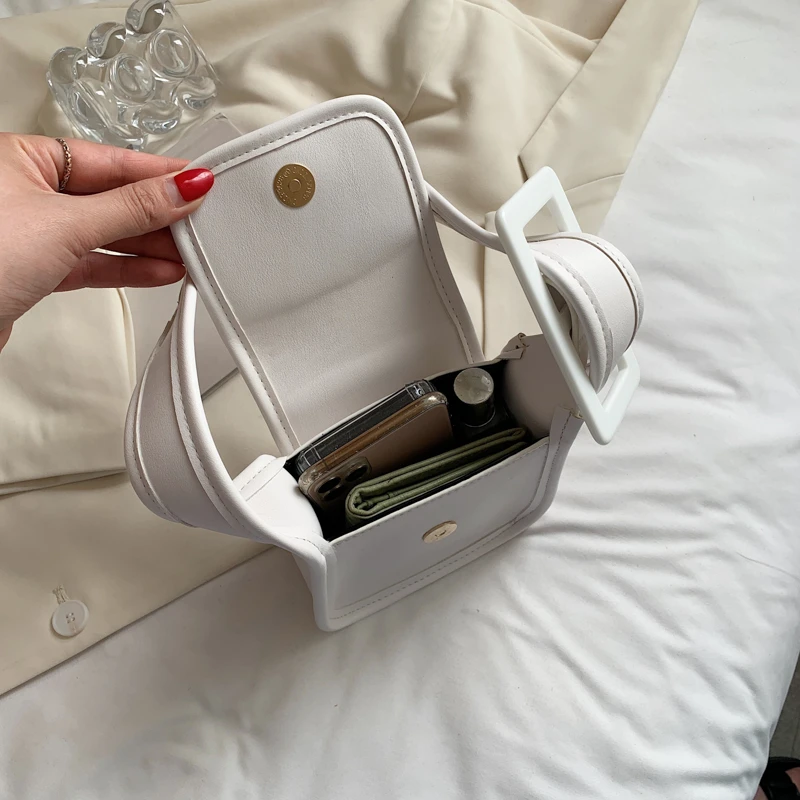LINVANSHY One Shoulder Lady PU Small Backpack Fashionable Solid Color Leisure Small Square Bag
LINVANSHY One Shoulder Lady PU Small Backpack Fashionable Solid Color Leisure Small Square Bag