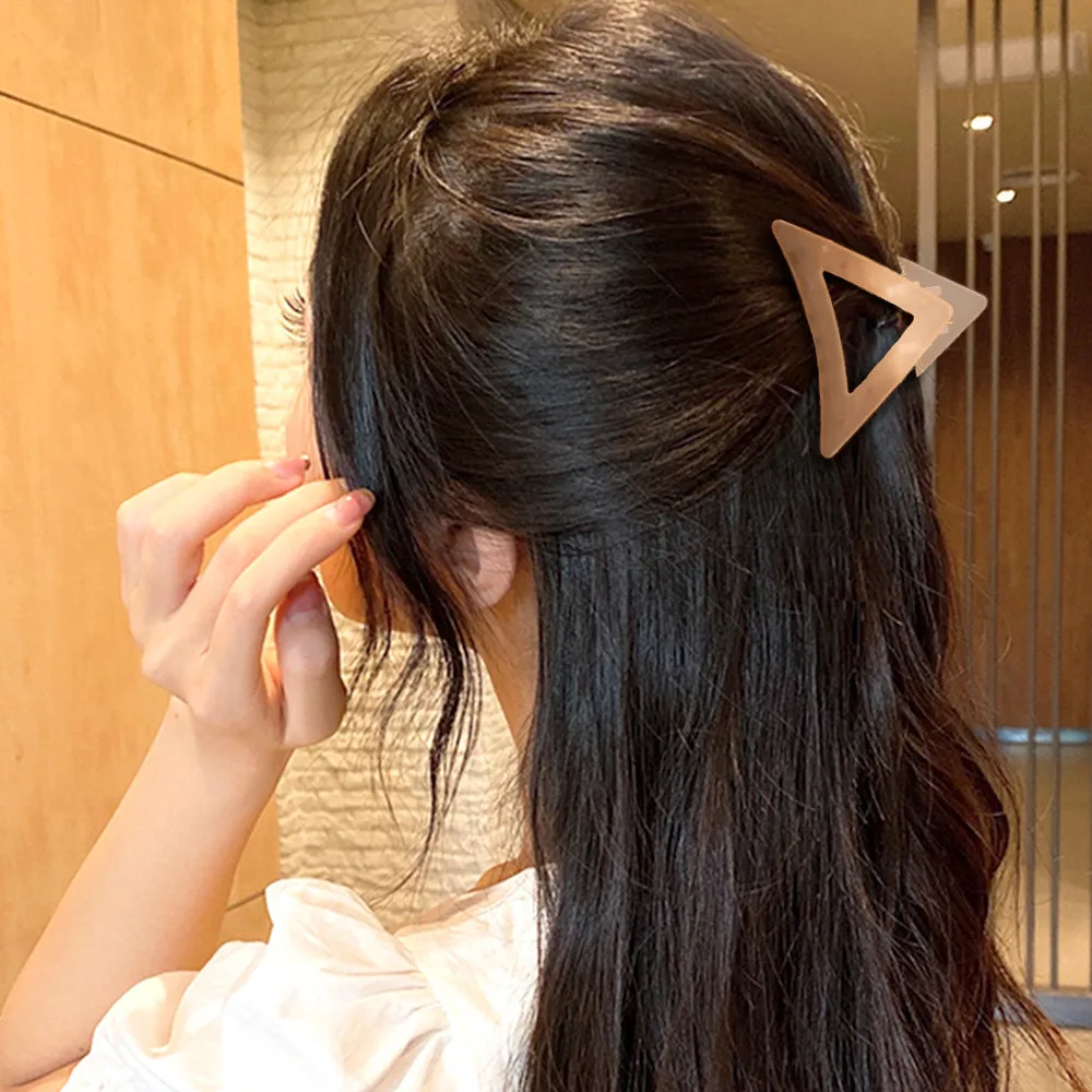 2021 New Fashion Sweet Elegant Candy Color Frosted Gripper Geometry Hairpin Barrette for Women Girl Accessories Headwear
2021 New Fashion Sweet Elegant Candy Color Frosted Gripper Geometry Hairpin Barrette for Women Girl Accessories Headwear