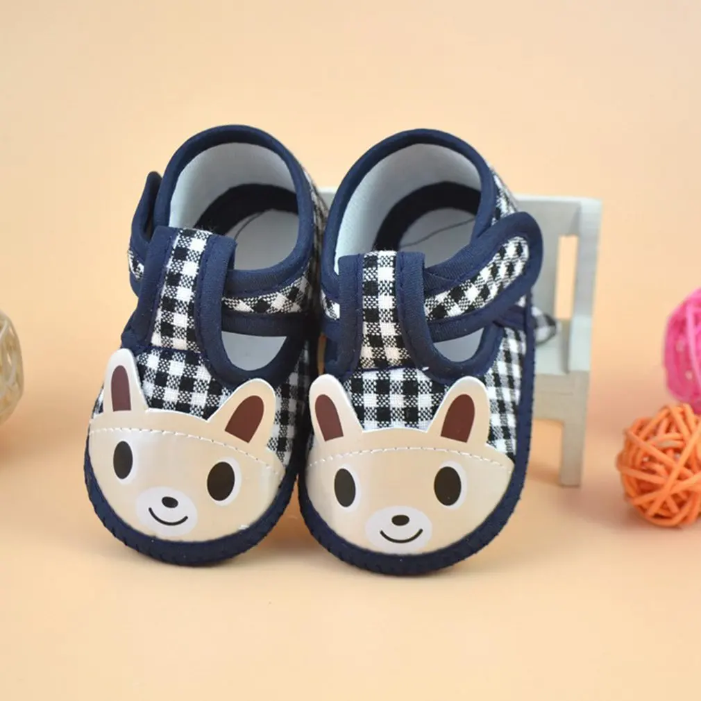 Spring And Autumn Baby Shoes Soft And Comfortable Dispensed Baby Shoes Embroidery Craft Canvas Shoes
Spring And Autumn Baby Shoes Soft And Comfortable Dispensed Baby Shoes Embroidery Craft Canvas Shoes