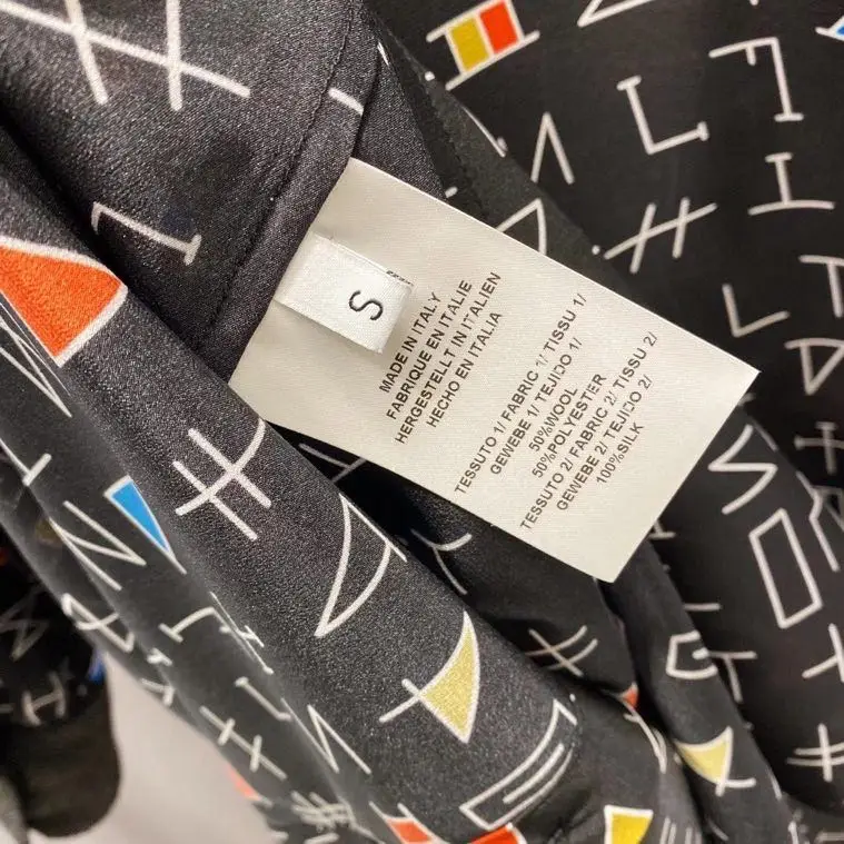 High quality ZK01462 New Fashion Women 2021 spring Luxury famous Brand European Design party style Dress
High quality ZK01462 New Fashion Women 2021 spring Luxury famous Brand European Design party style Dress