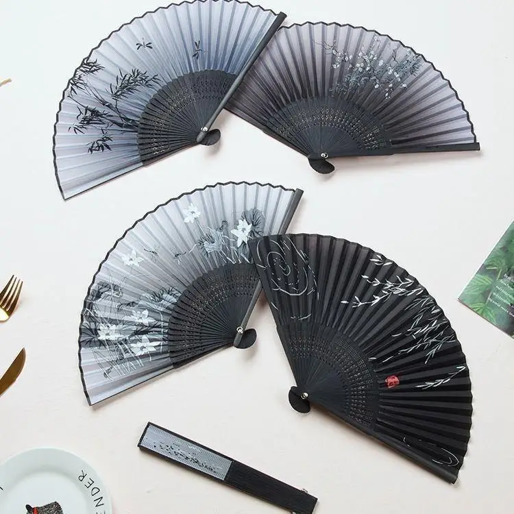 1pcs Chinese style classical folding fan dance performance decoration bamboo fan wedding birthday party holiday gift
1pcs Chinese style classical folding fan dance performance decoration bamboo fan wedding birthday party holiday gift