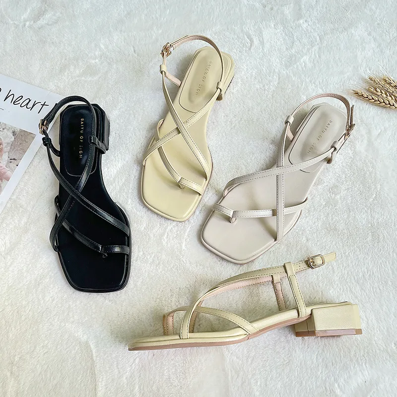 Toe-split shoes summer shoes women 2021 new slippers women summer wear fashion after empty low-heeled sandals women's shoes
Toe-split shoes summer shoes women 2021 new slippers women summer wear fashion after empty low-heeled sandals women's shoes